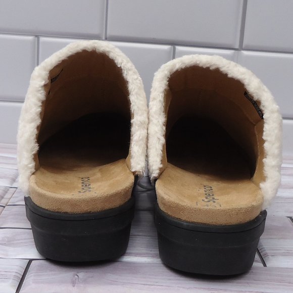SIZE 11 D. SPENCO leather comfortable slip-on mules. - Picture 5 of 16